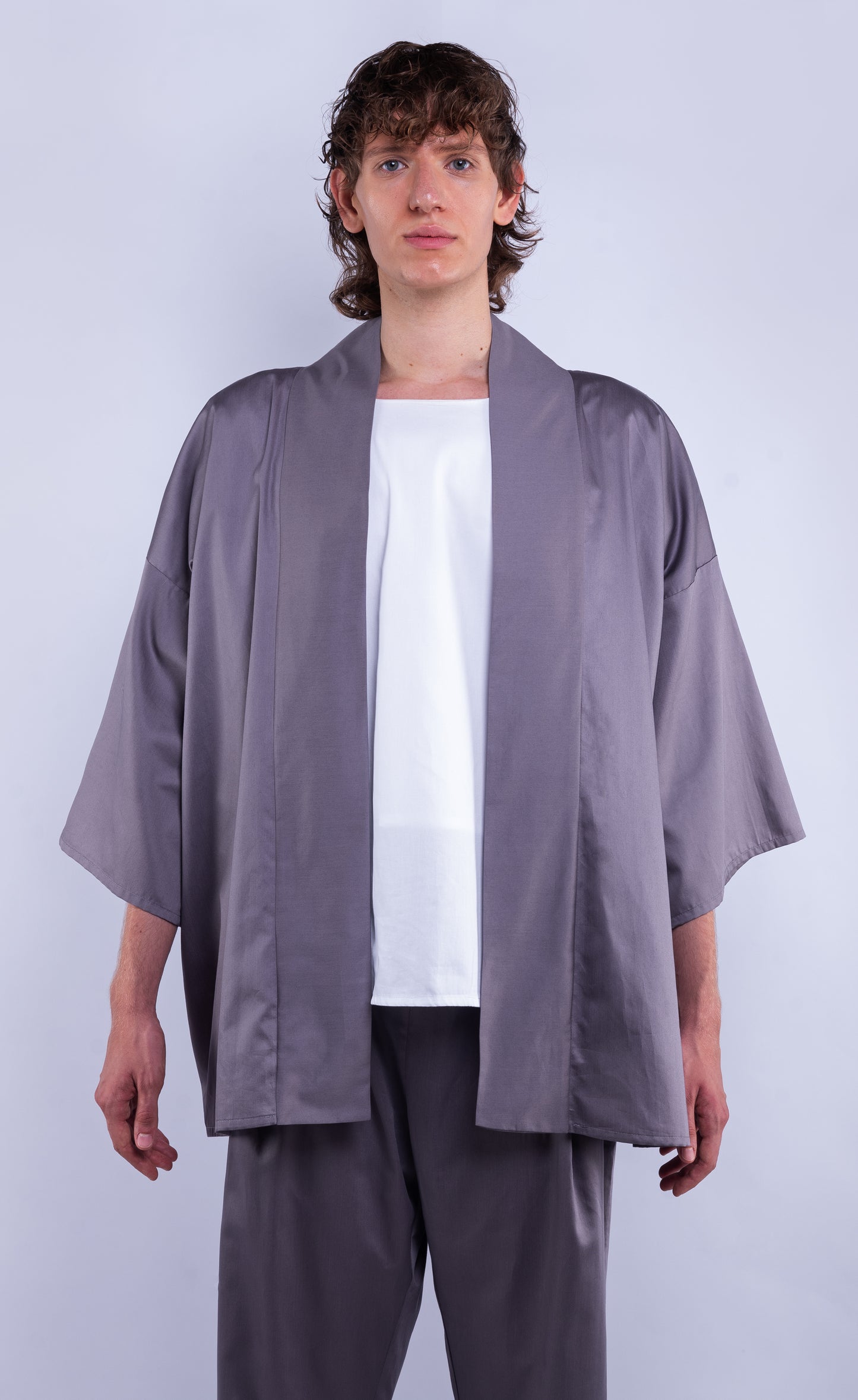 Kimono grigio in rasatello di cotone